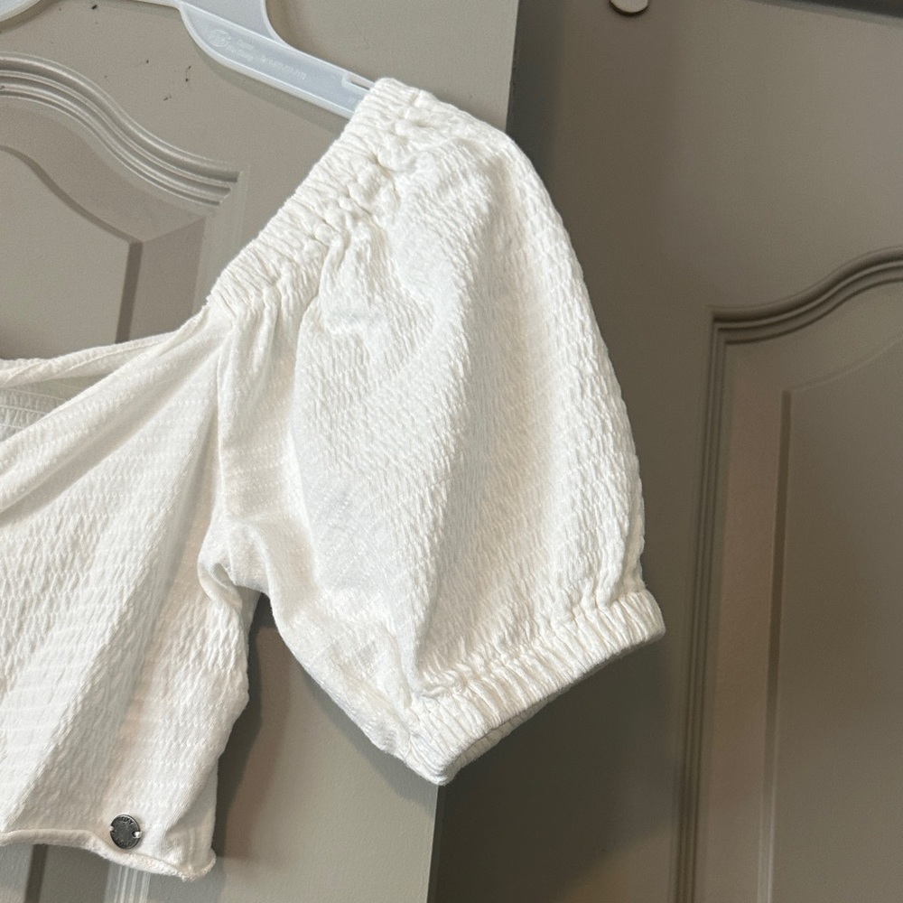Roxy White Ruched Crop Blouse - Picture 5 of 6
